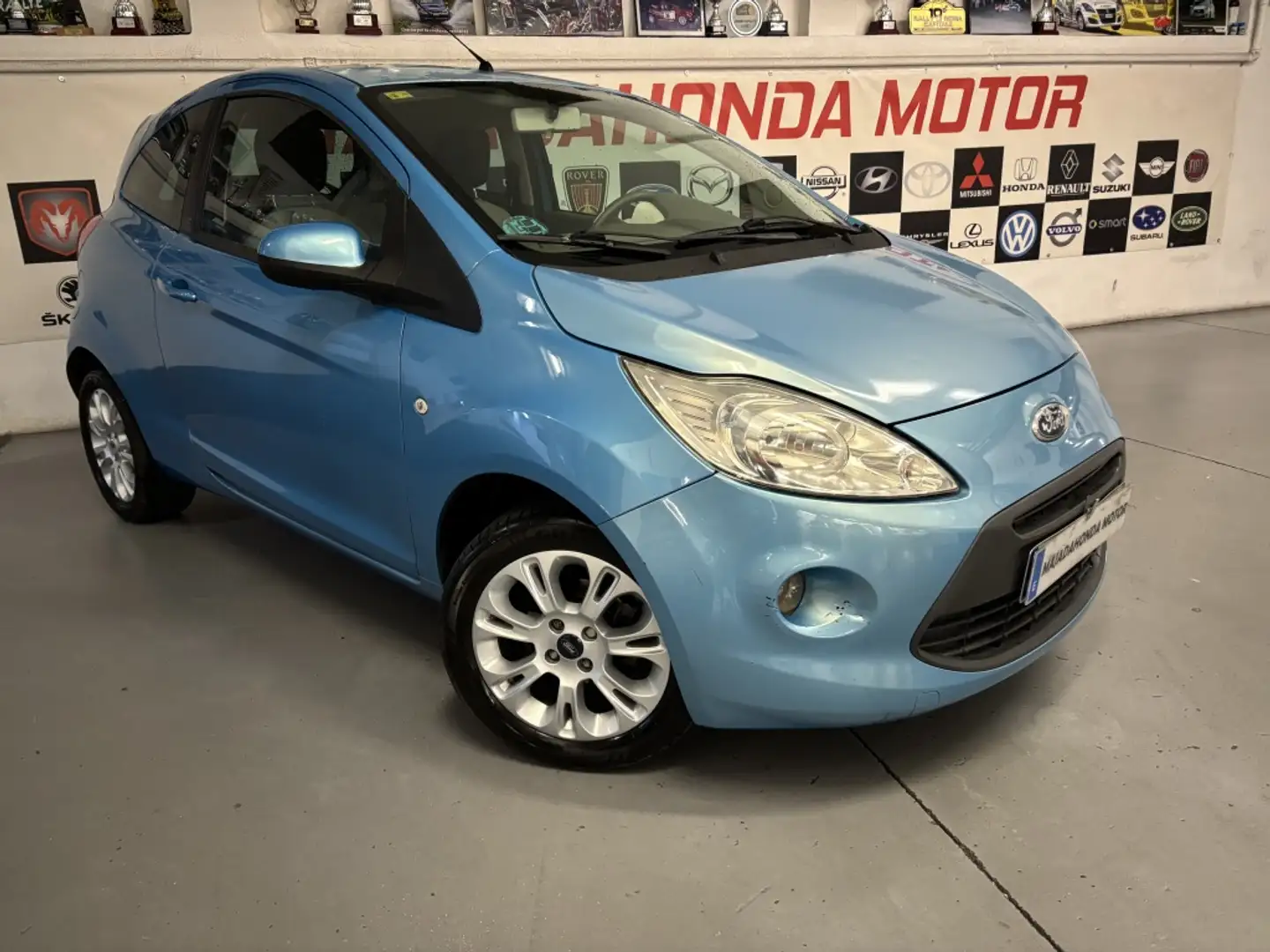 Ford Ka/Ka+ 1.20 Titanium Azul - 2