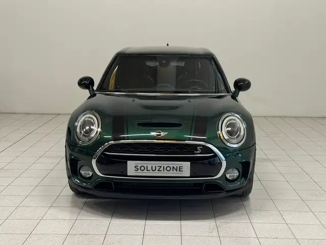 Mini Hatch view 7
