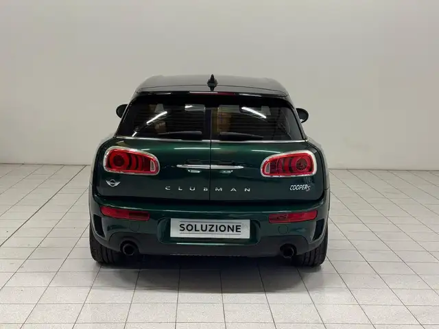 Mini Hatch view 6