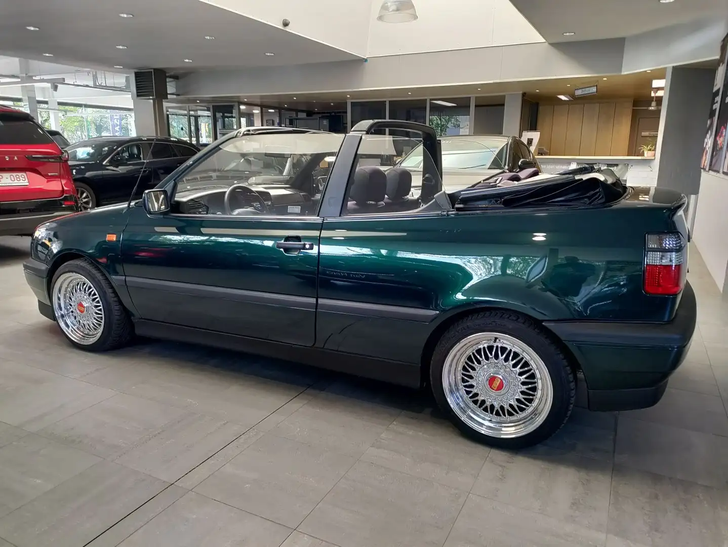 Volkswagen Golf Cabriolet 1.8i Cabrio oldtimer Verde - 2