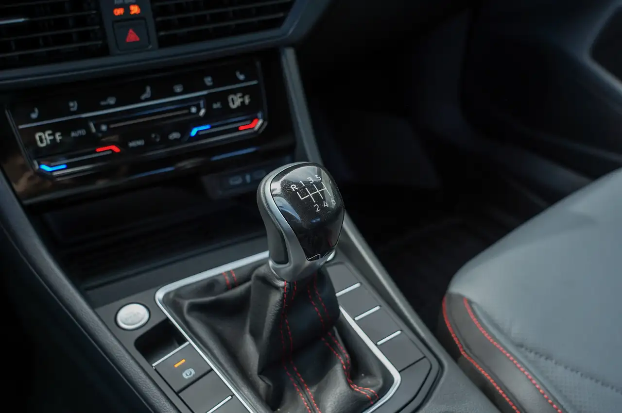 Volkswagen Jetta снимка Volkswagen Jetta