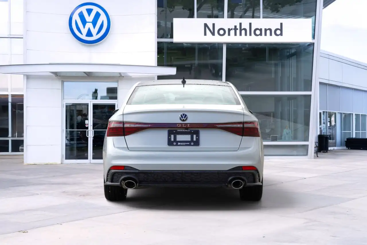 Volkswagen Jetta снимка Volkswagen Jetta