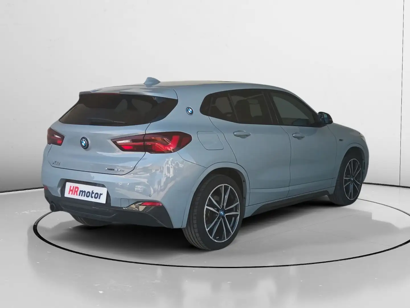 BMW X2 xDrive 25e M Sport Gris - 2