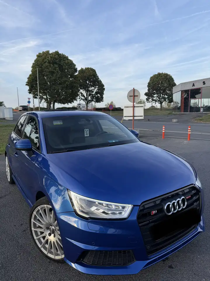 Audi S1