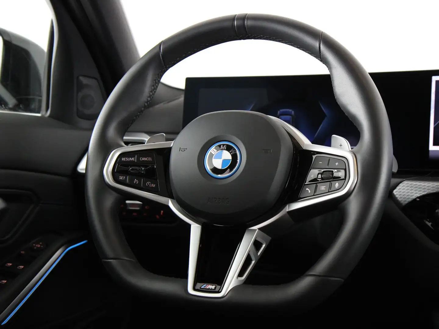 BMW 330 3 Serie 330e M-Sport Noir - 2