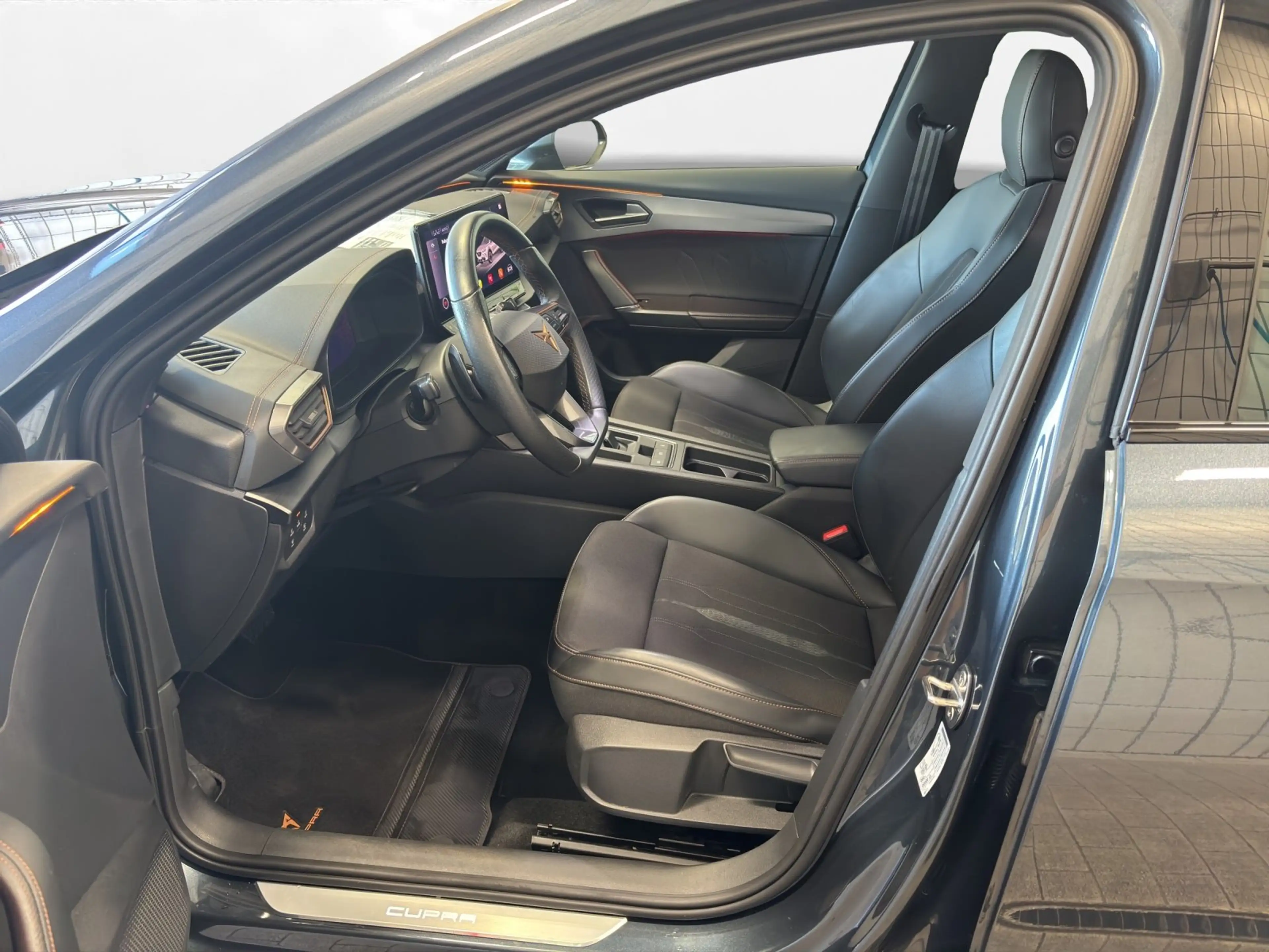 CUPRA Formentor 2.0 TSI DSG 4Drive | NAVI | LED | AHK — photo 8