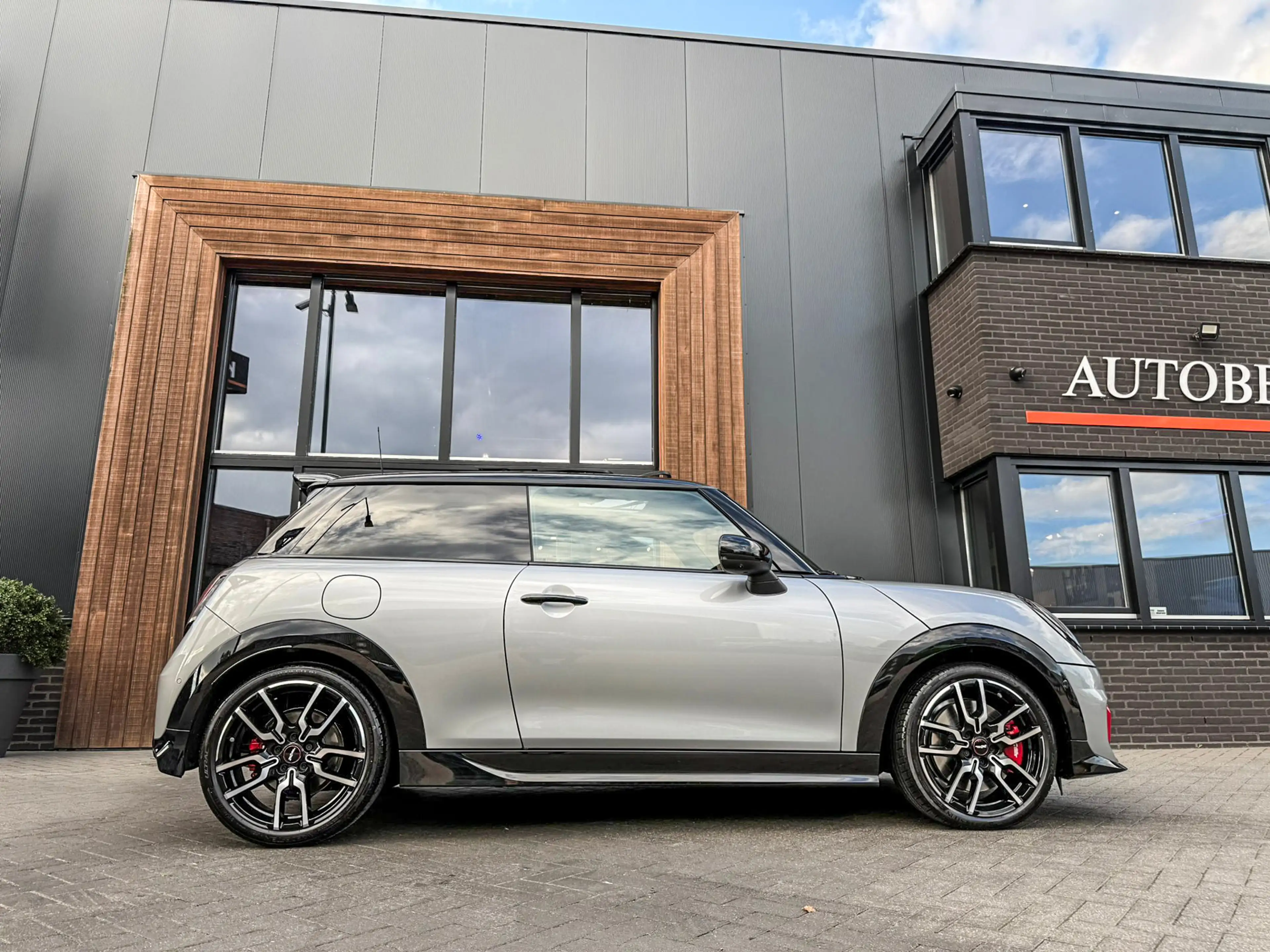 MINI John Cooper Works 3-Deurs 2.0 JCW XL F1 aut 231pk/Memory/Massage/Pan — photo 3