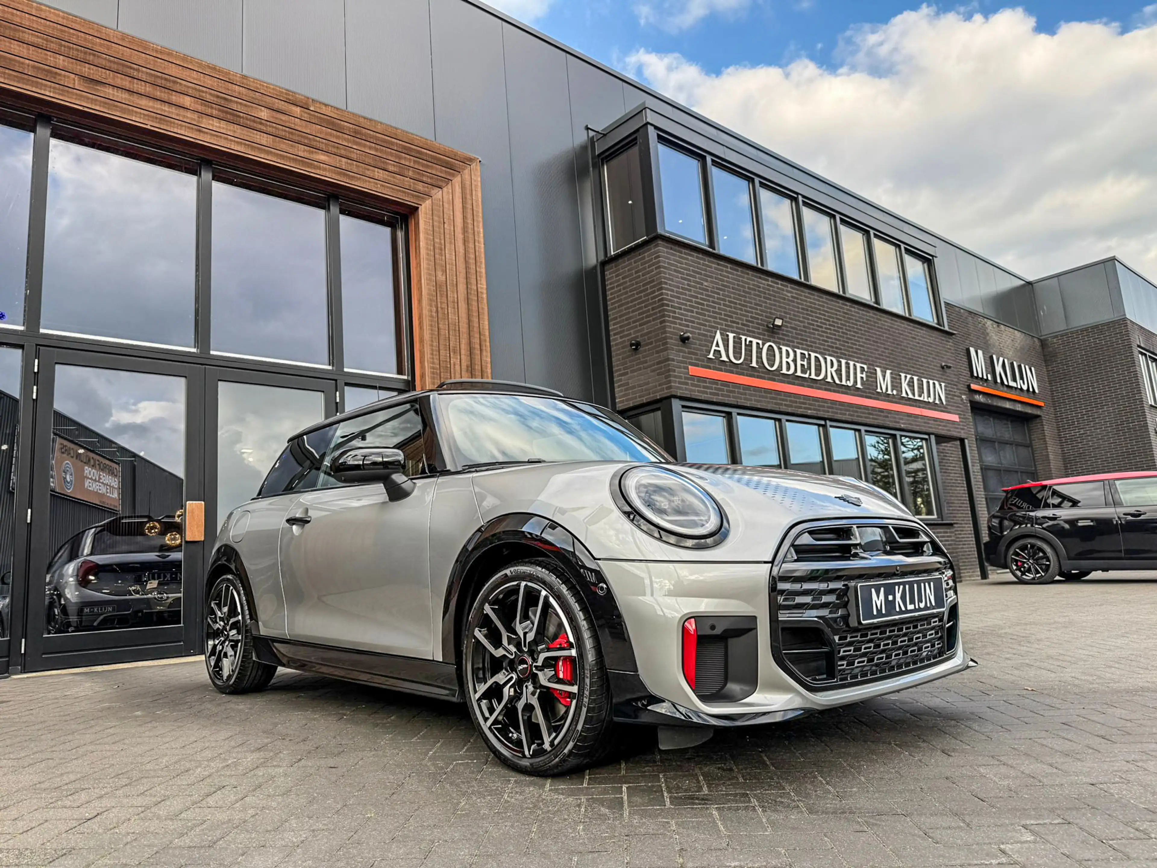 MINI John Cooper Works 3-Deurs 2.0 JCW XL F1 aut 231pk/Memory/Massage/Pan