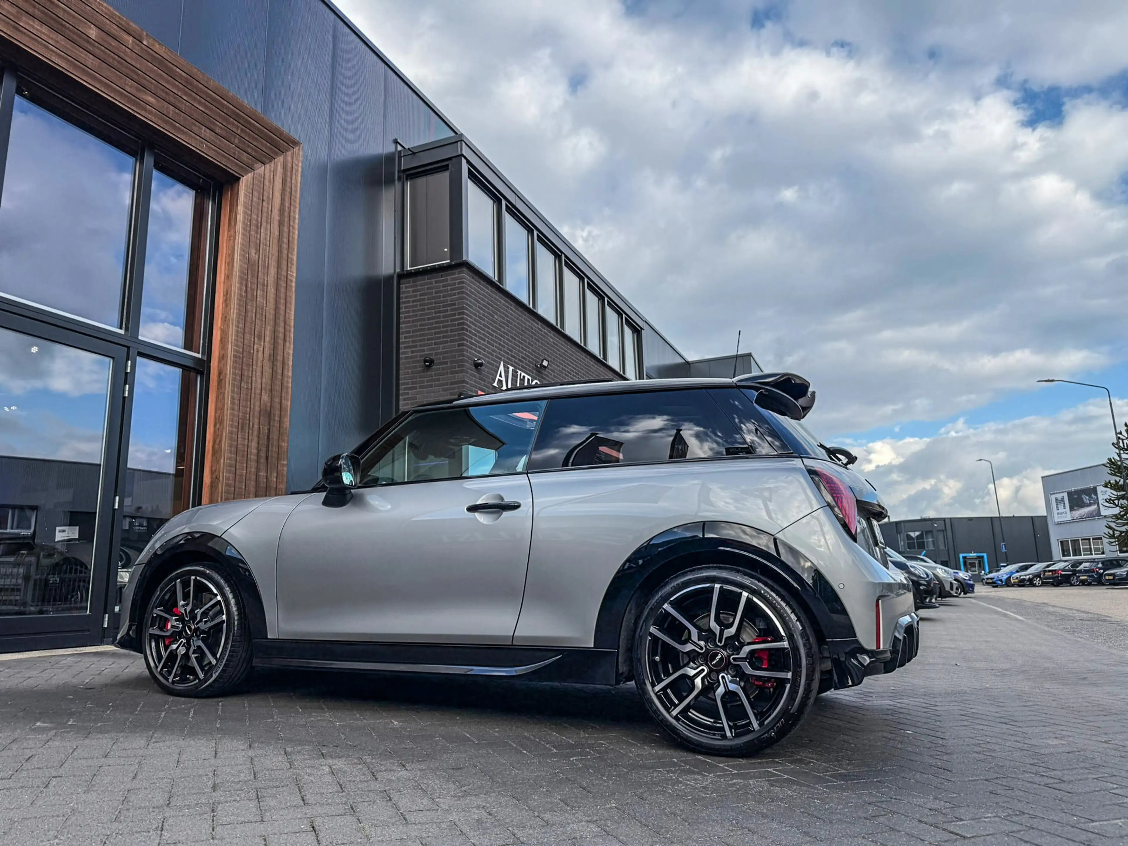 MINI John Cooper Works 3-Deurs 2.0 JCW XL F1 aut 231pk/Memory/Massage/Pan — photo 11