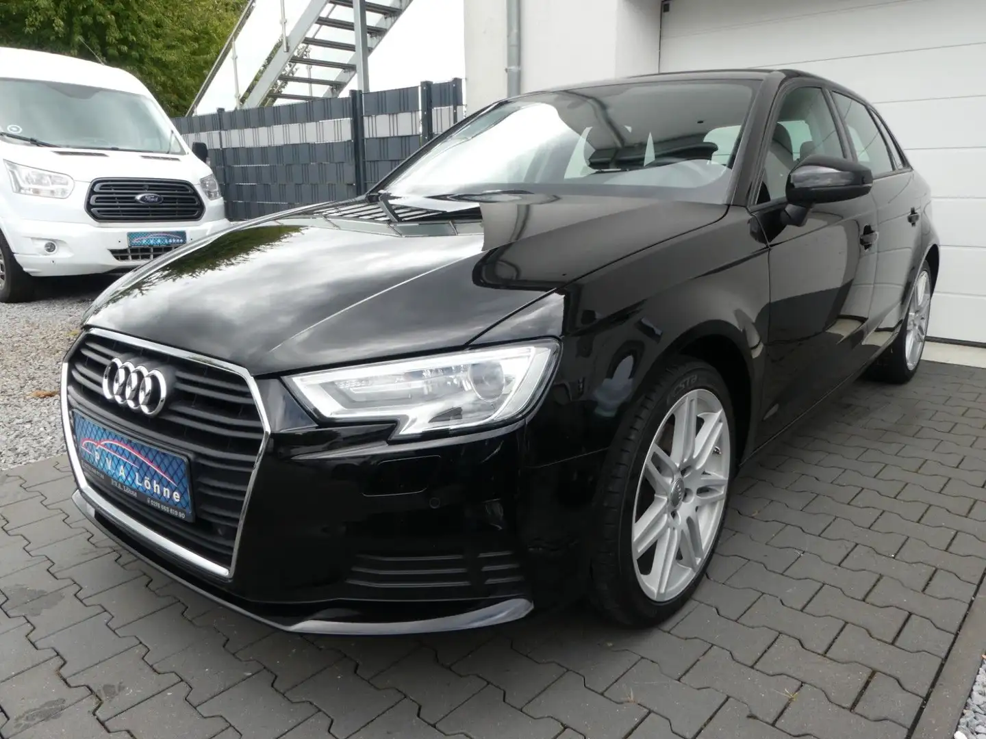 Audi A3 Sportback 35 TDI 18" S-Line | Navi | Virtual Negro - 2