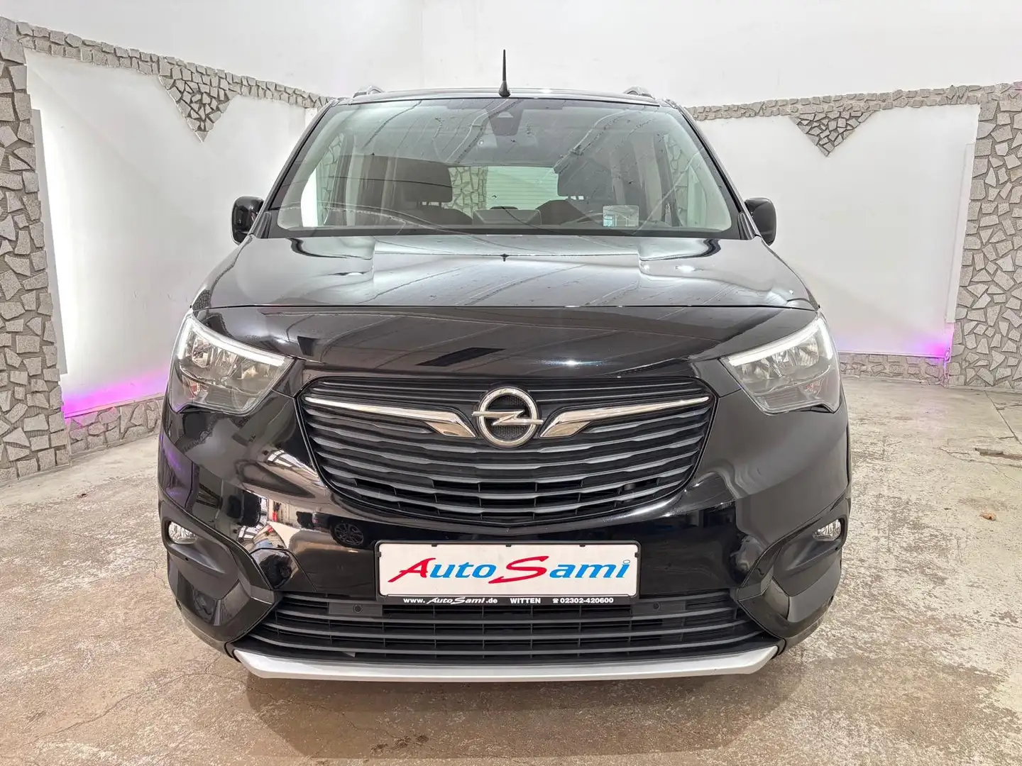 Opel Combo Life E INNOVA PANO NAVI PDC HEAD-UP SPURAS Schwarz - 2