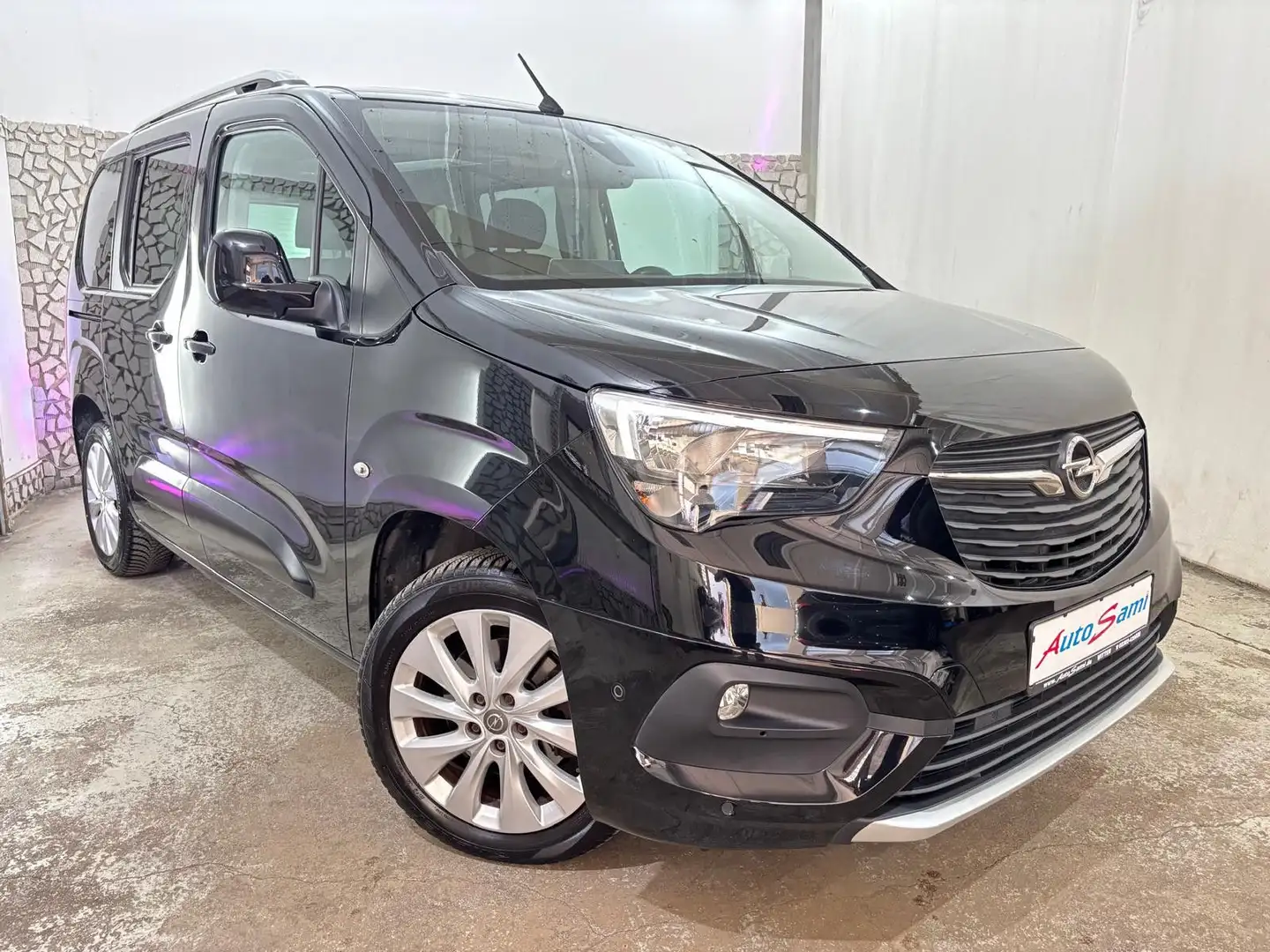 Opel Combo Life E INNOVA PANO NAVI PDC HEAD-UP SPURAS Schwarz - 1