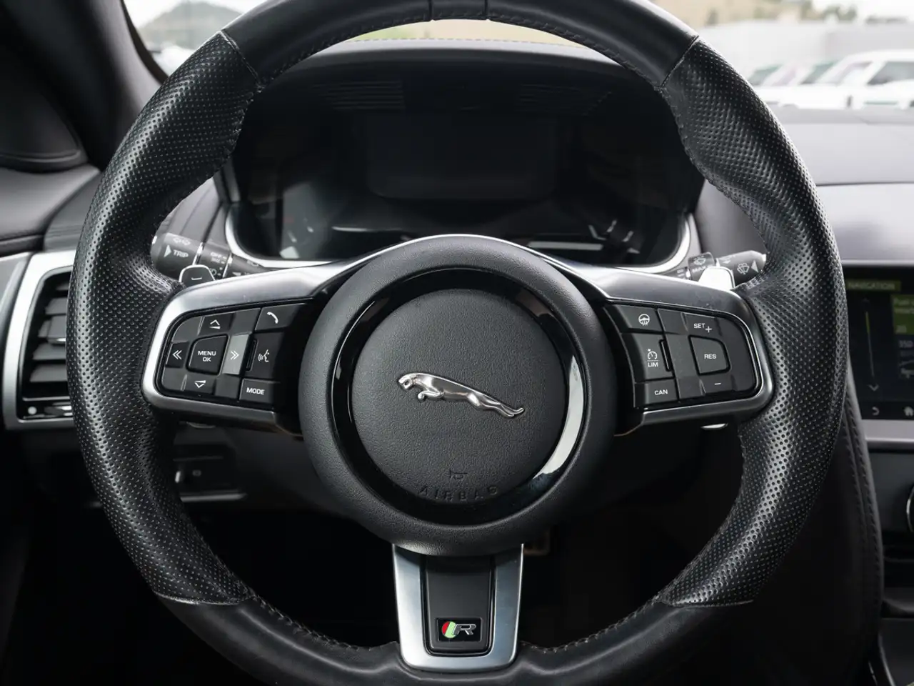 Jaguar F-Type снимка Jaguar F-Type