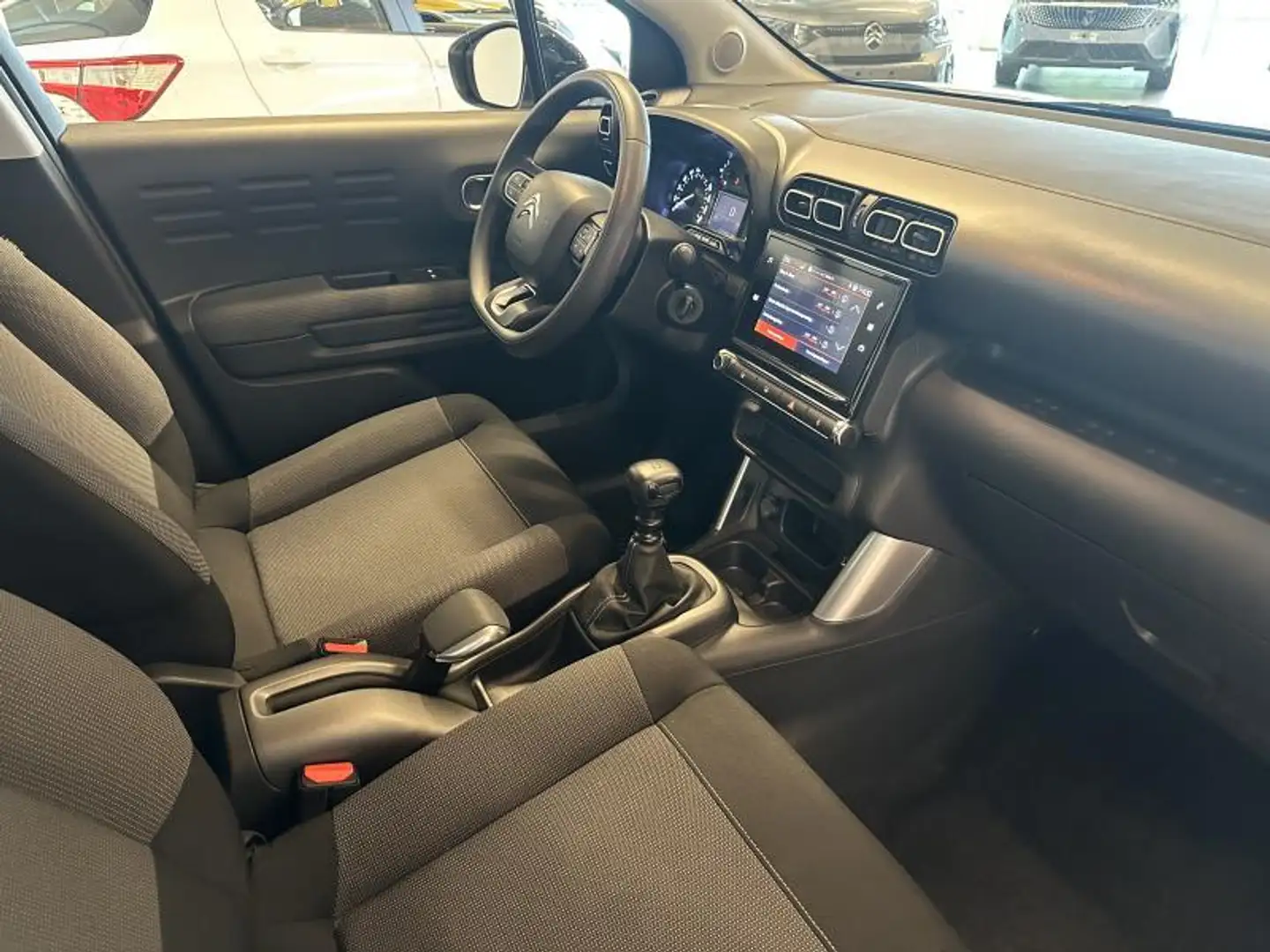 Citroen C3 Aircross LIVE 1.2 BENZINE 110 MAN 6 Blanc - 2