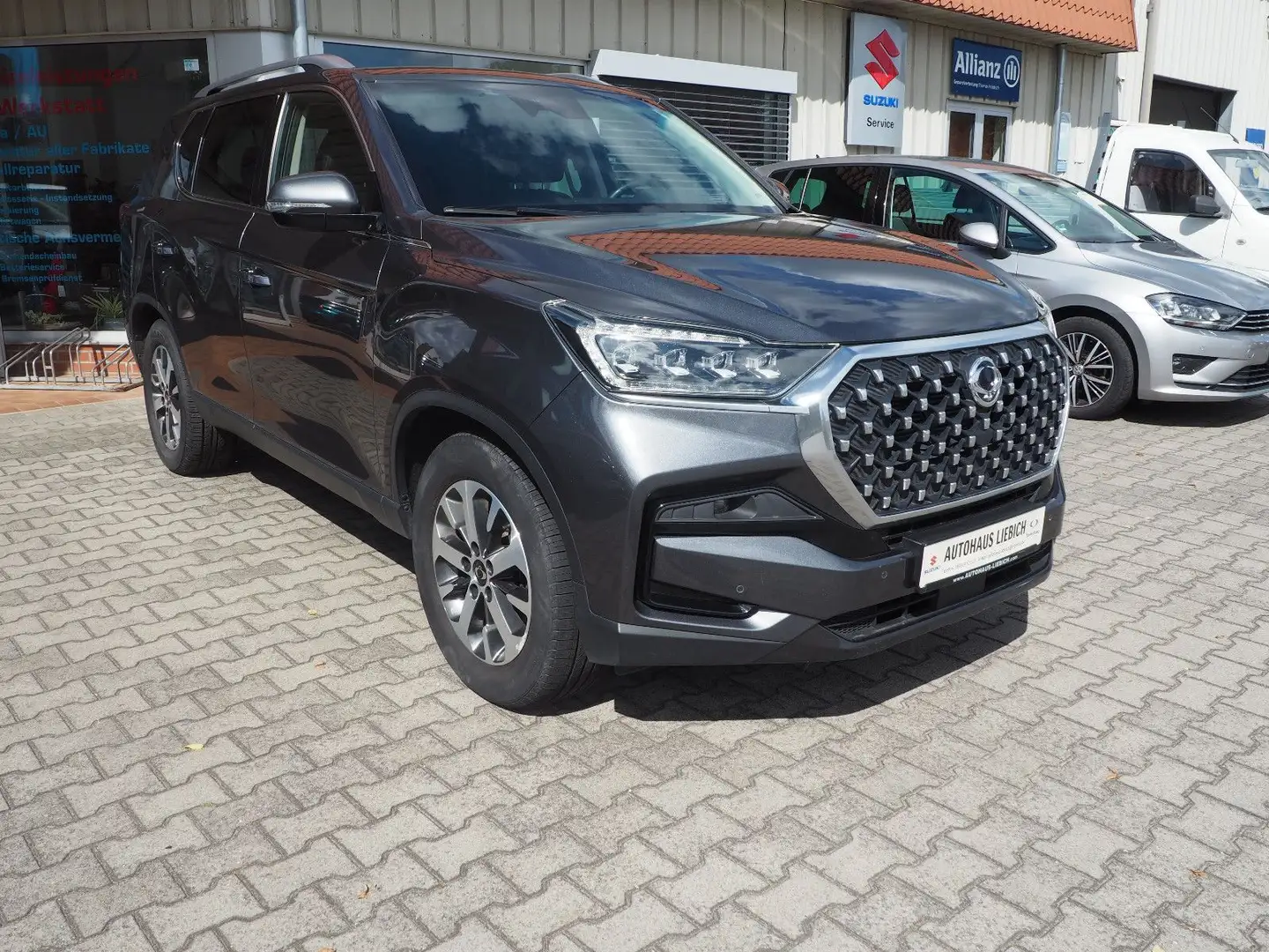 SsangYong Rexton 2.2 Diesel Sapphire 4WD AT Anhängerkuppl. Grau - 1