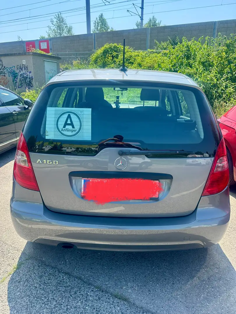 Mercedes-Benz B 160 BlueEFFICIENCY - 2
