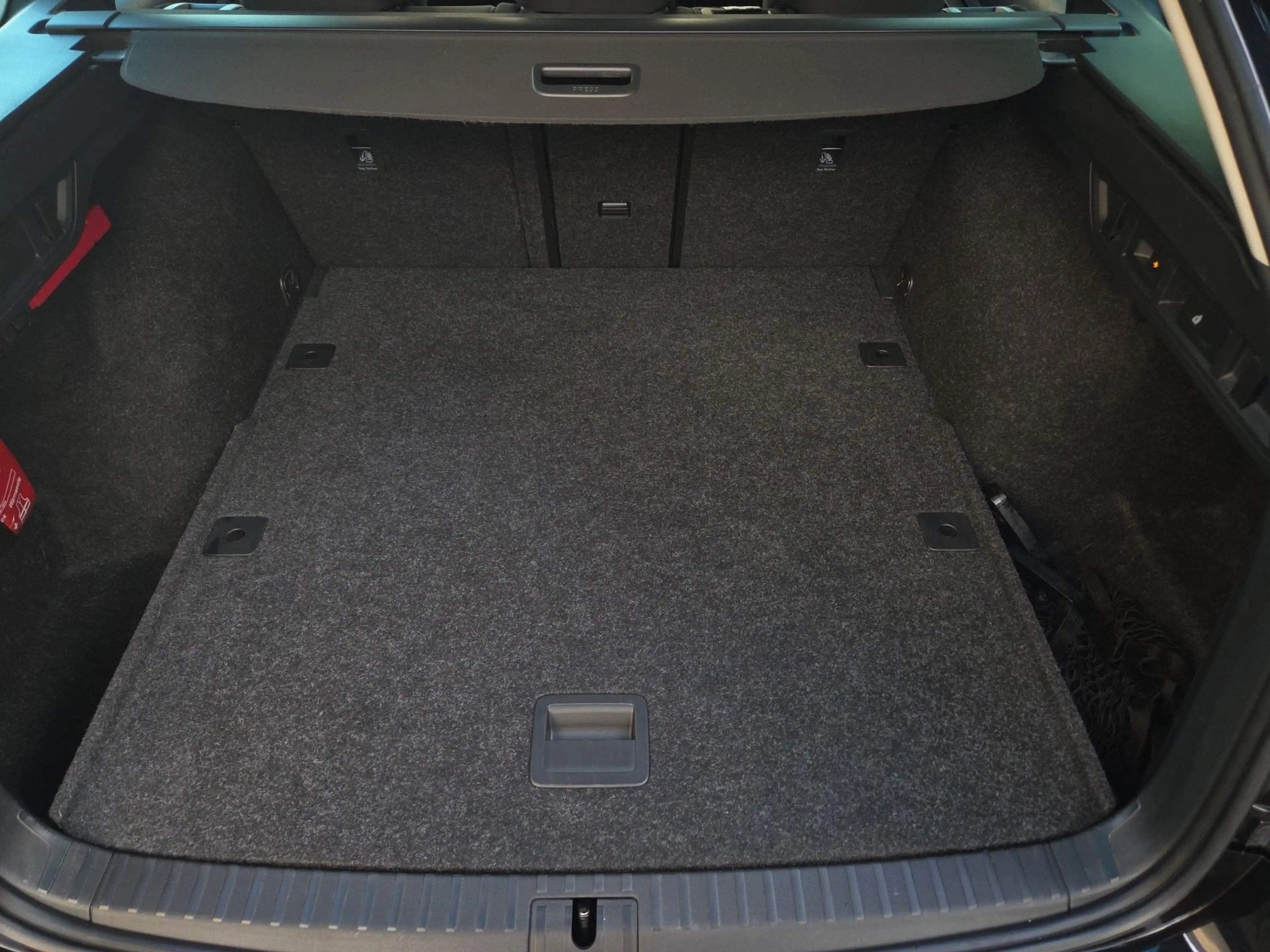 Skoda Octavia Combi 2,0 TDI Style DSG/LED/Kamera/Navi/AHK/1.Bes — photo 11