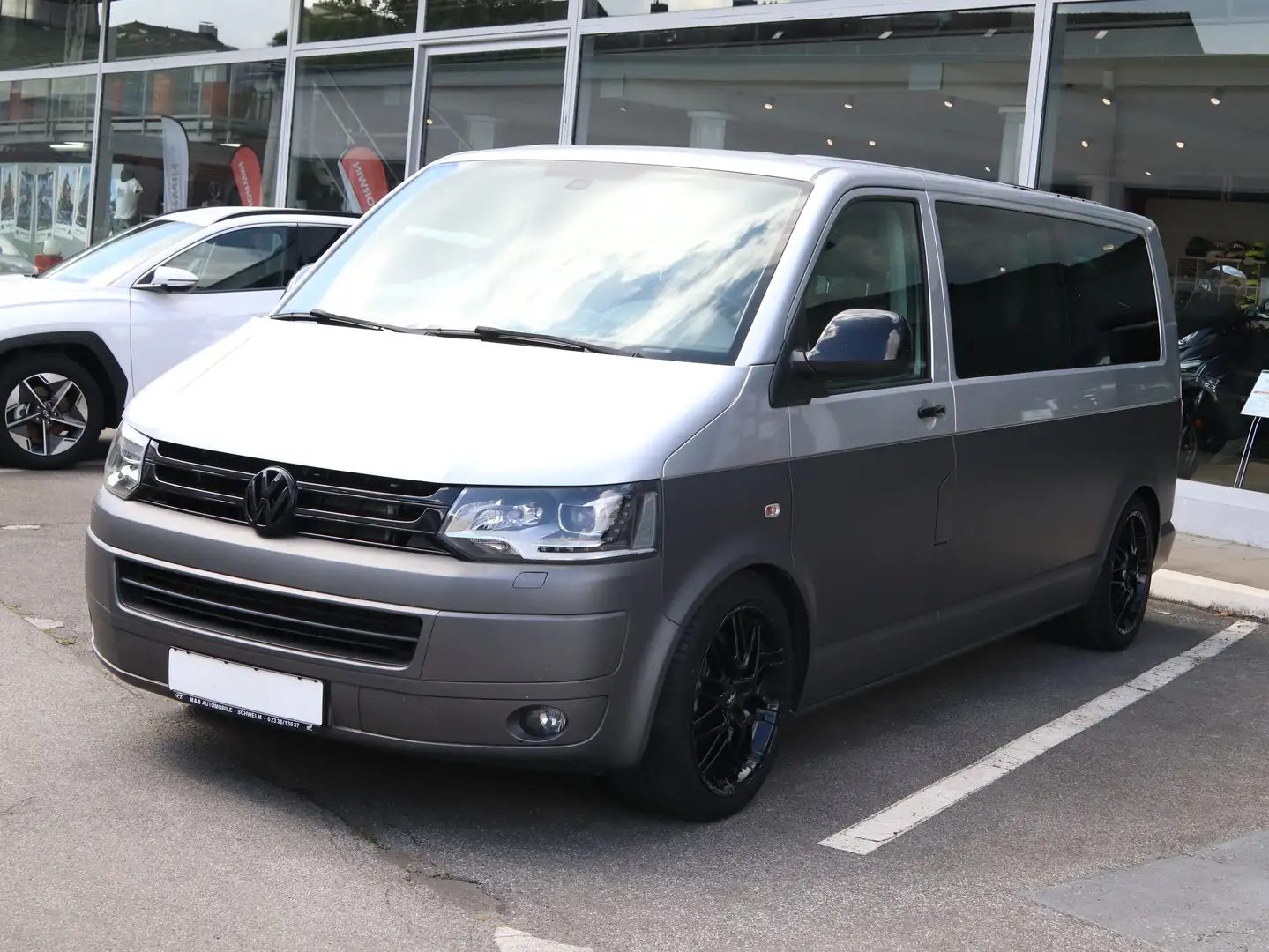 Volkswagen T5 Multivan Caravelle Comfortline lang 4Motion*UMBAU*ZUBEHÖ Gris - 2