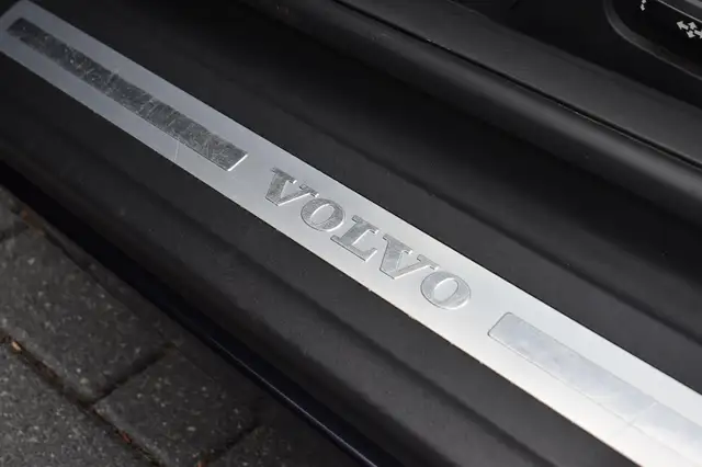 Volvo C70 view 12