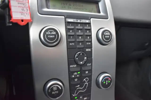 Volvo C70 view 27