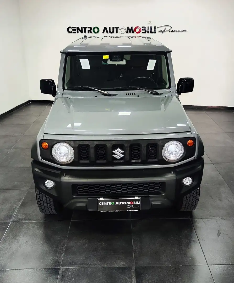 Suzuki Jimny Jimny 1.5 4AT Top Cambio Automatico Grijs - 2