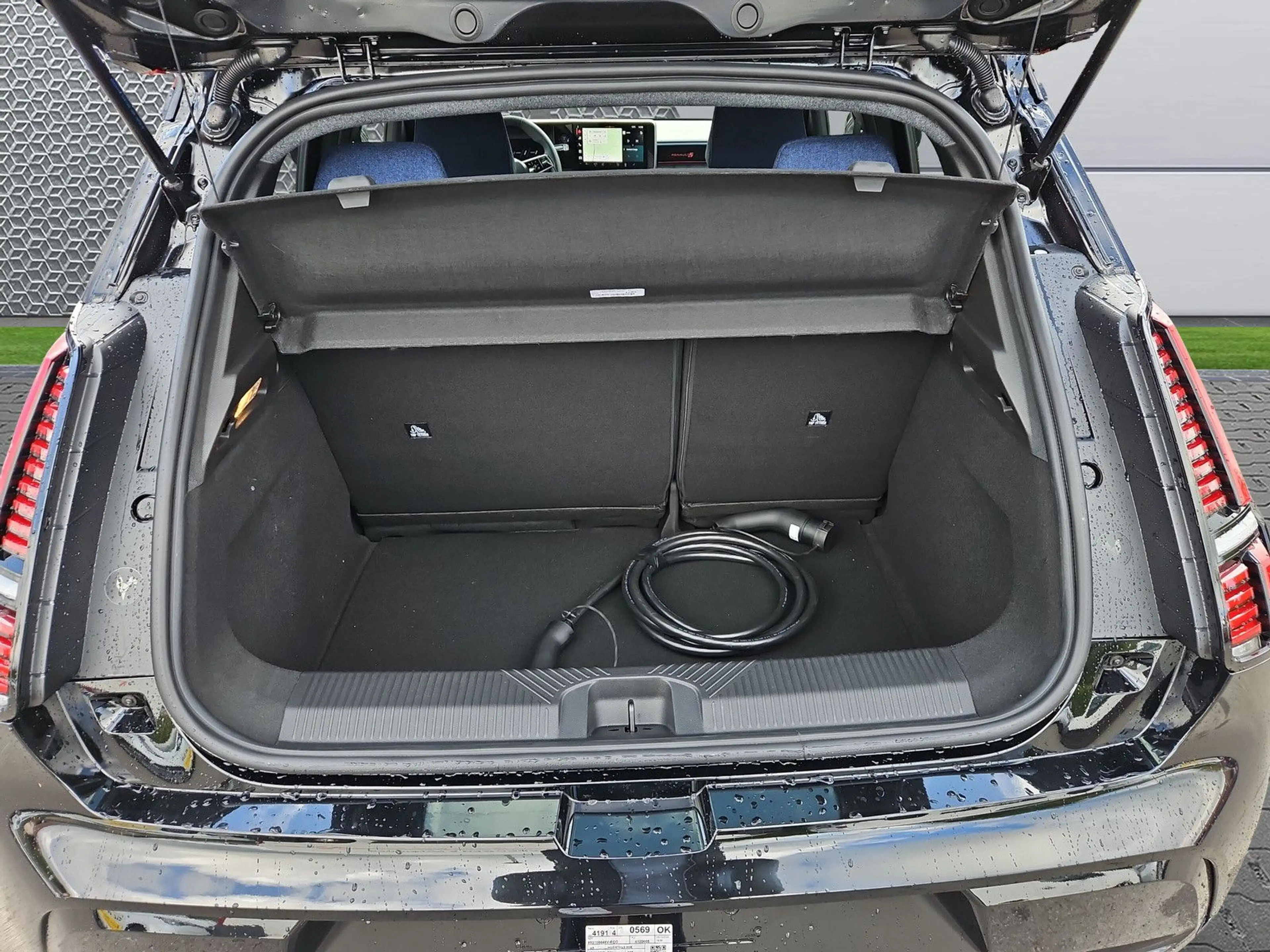 Renault R 5 R5 Iconic E-Tech 150 Comfort Range — photo 4