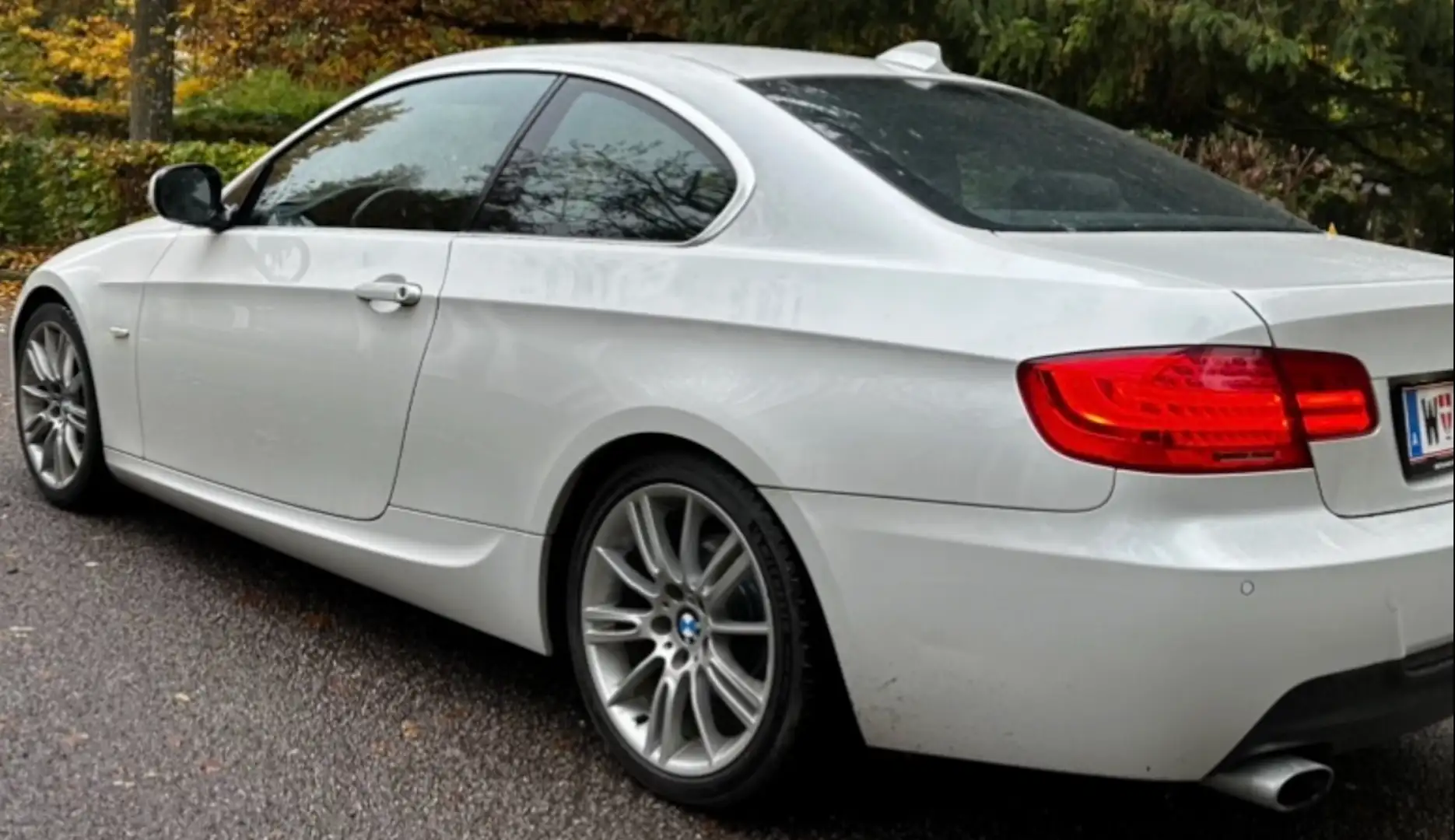 BMW 320 320d Coupe E92 Wit - 2