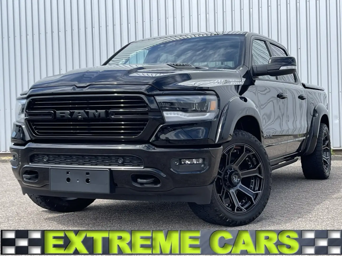 Dodge RAM 1500 pick up 4x4 Crew Cab Laramie Night Sport LPG Noir - 1