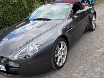 Vantage Roadster V8
