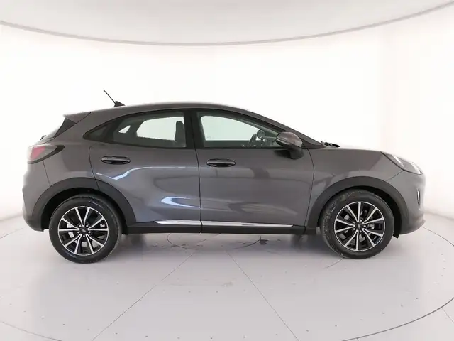 Ford Puma view 3