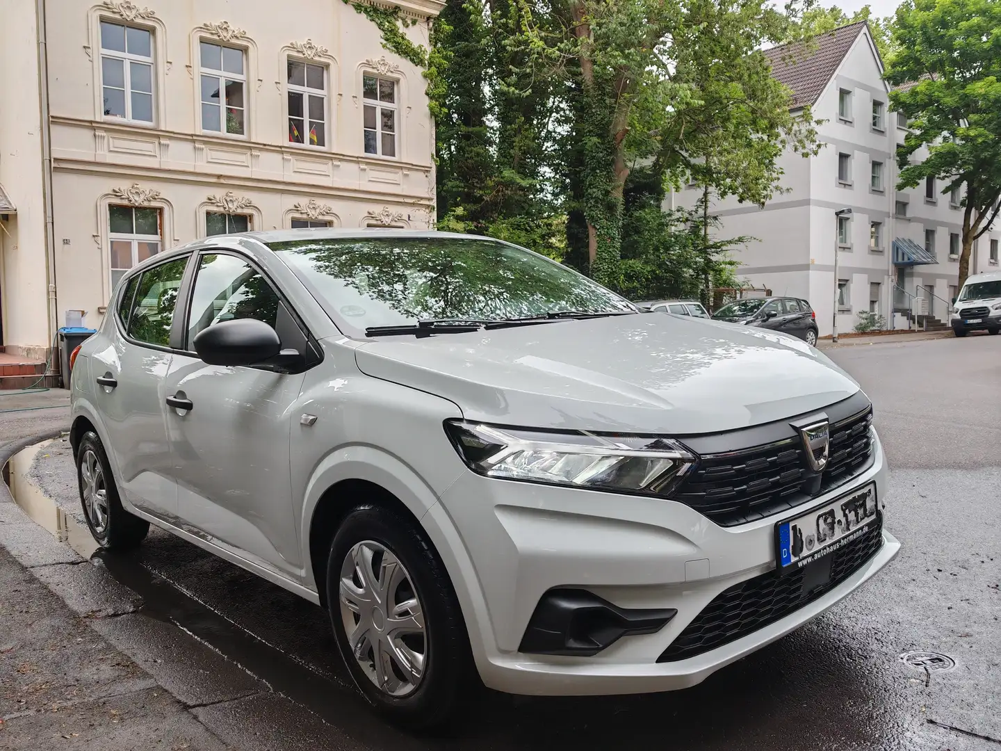 Dacia Sandero Sandero TCe 100 ECO-G Essential Weiß - 2