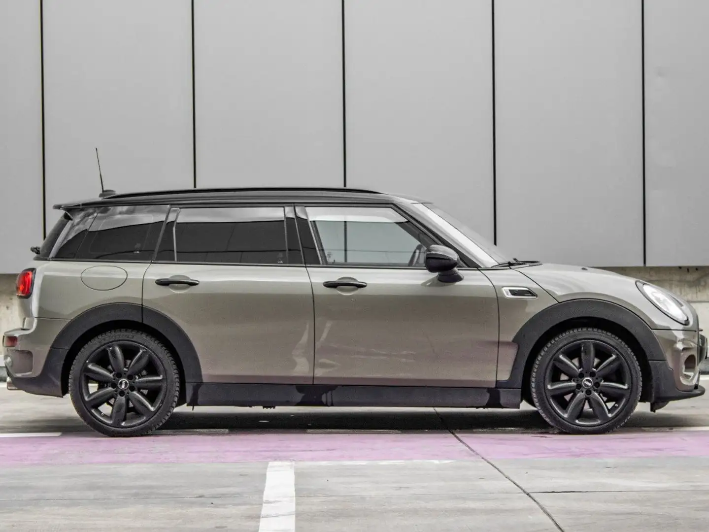 MINI Cooper S Clubman 2.0 Aut. Šedá - 1