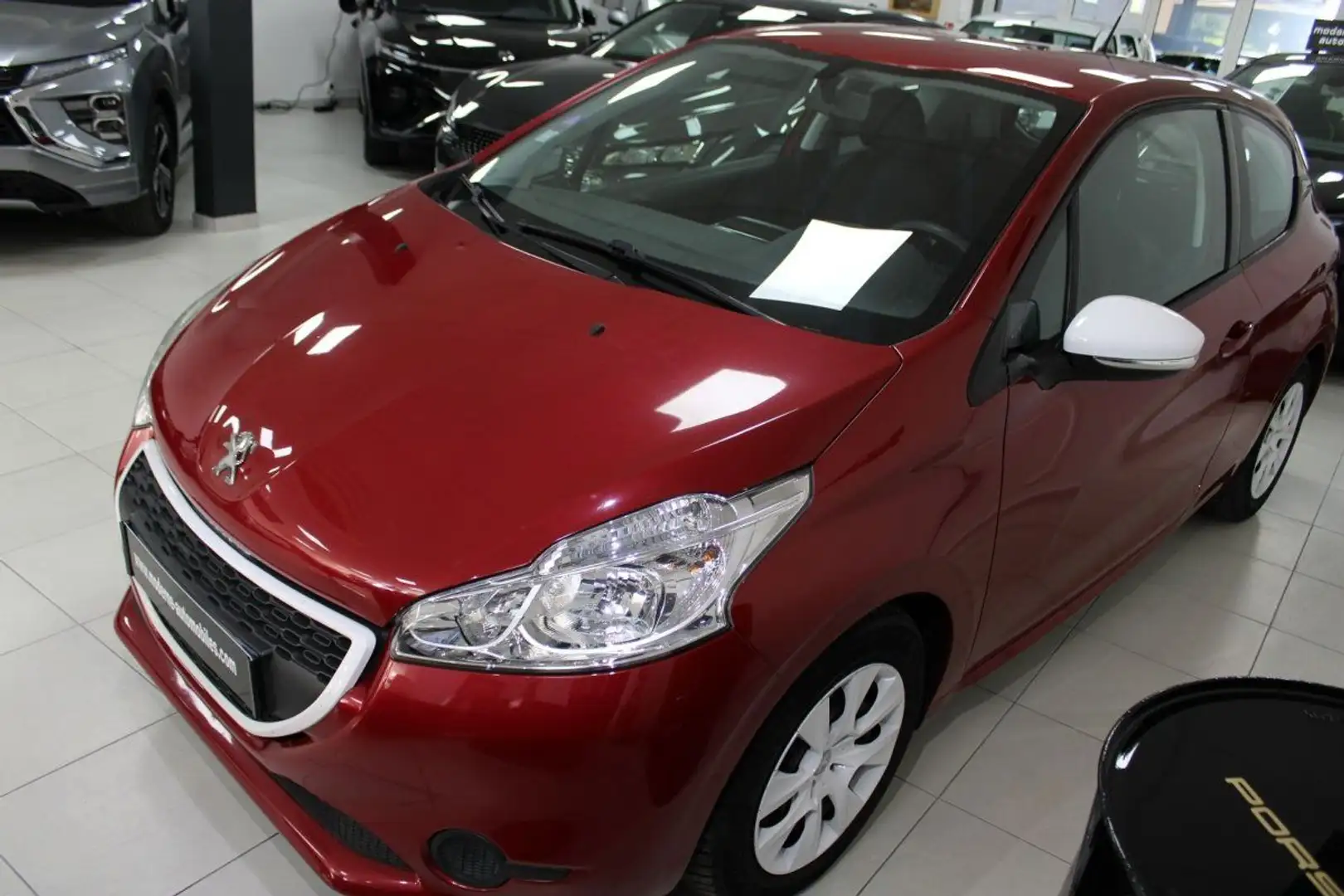 Peugeot 208 1.0 PURETECH LIKE 3P Rouge - 1