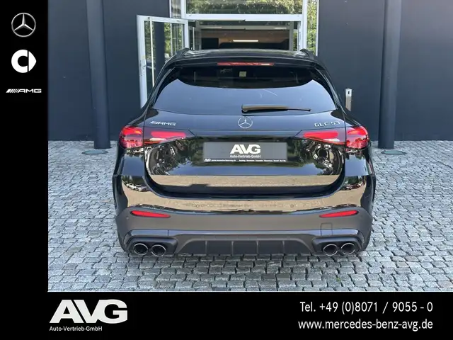 Mercedes-Benz GLC view 5