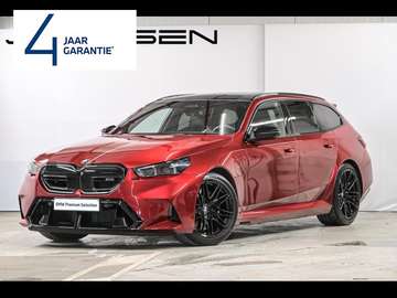 Wordt verkocht als personenwagen of als lichte vra