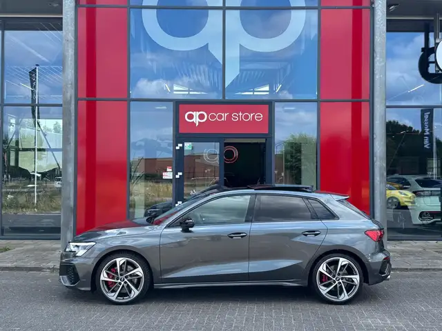 Audi A3 view 9
