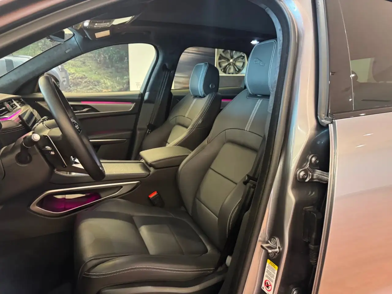 Jaguar F-Pace снимка Jaguar F-Pace