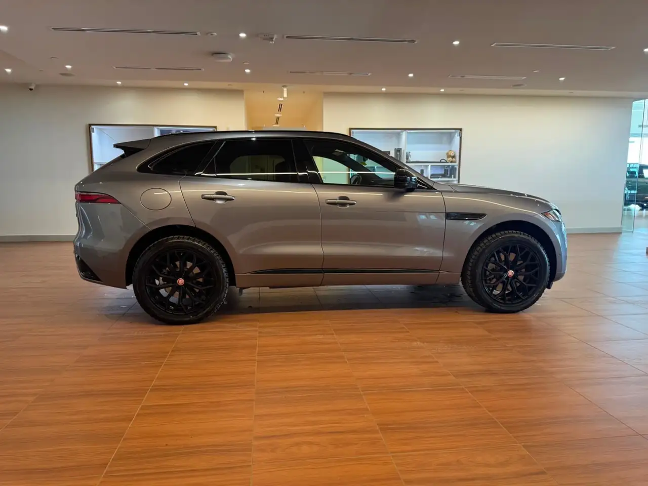 Jaguar F-Pace снимка Jaguar F-Pace