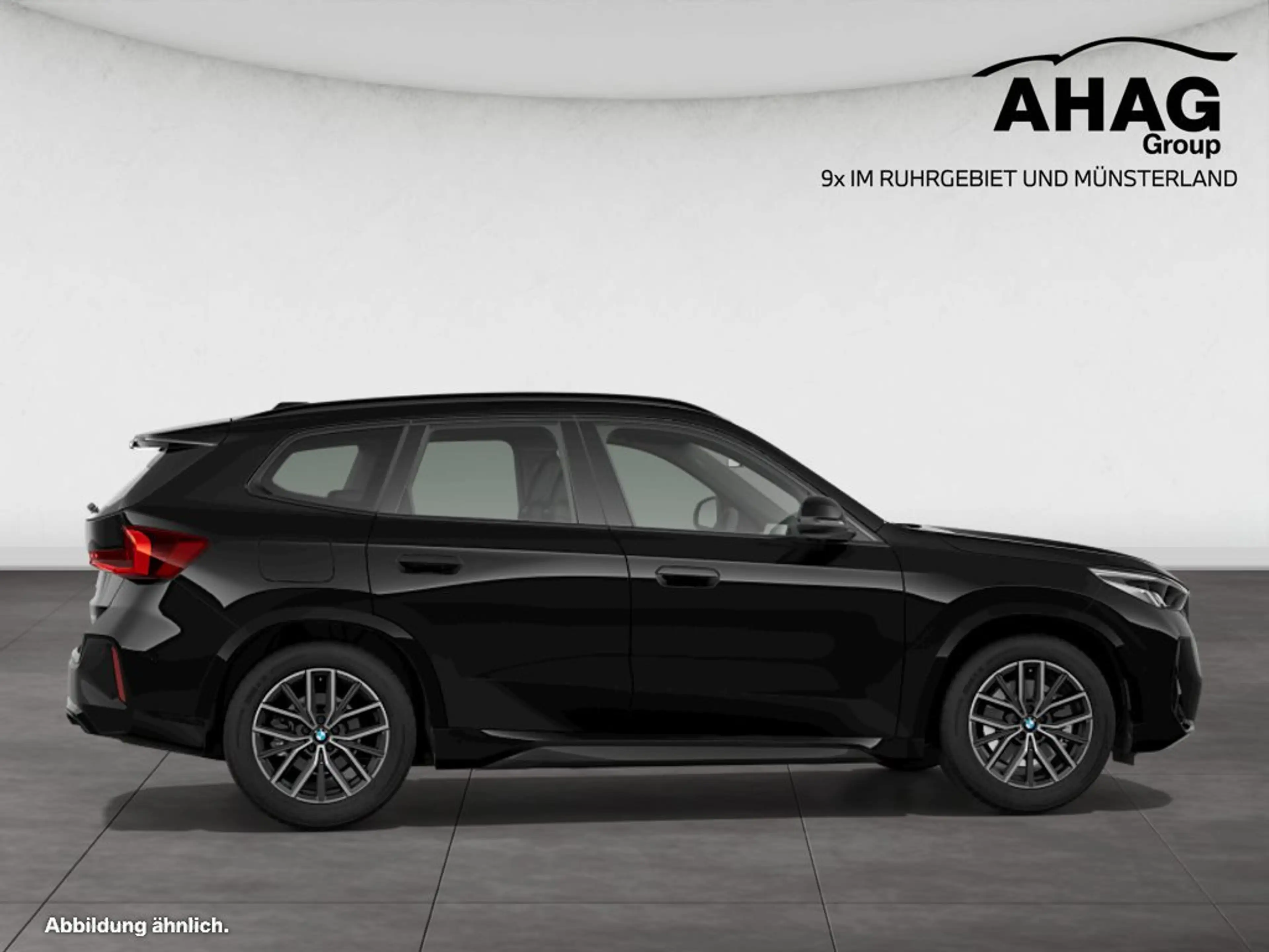 BMW iX1 eDrive20 — photo 8