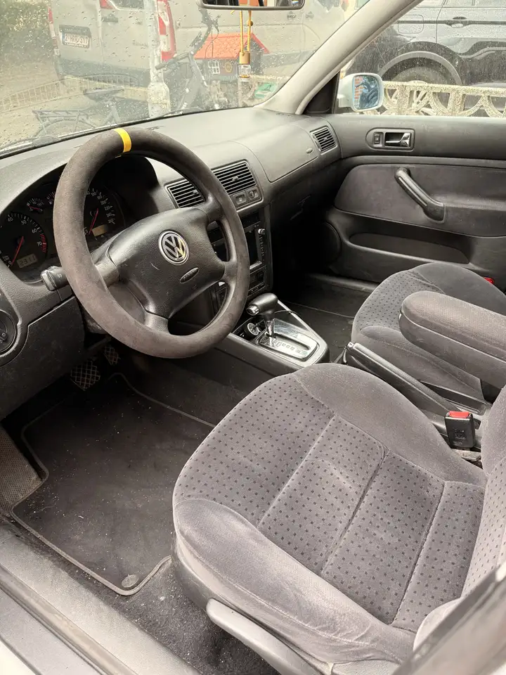 Volkswagen Golf 1.6i Base, foto 8