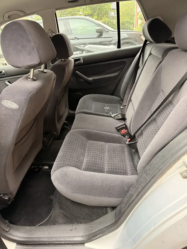 Volkswagen Golf 1.6i Base, foto 9
