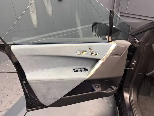 BMW Ix view 11