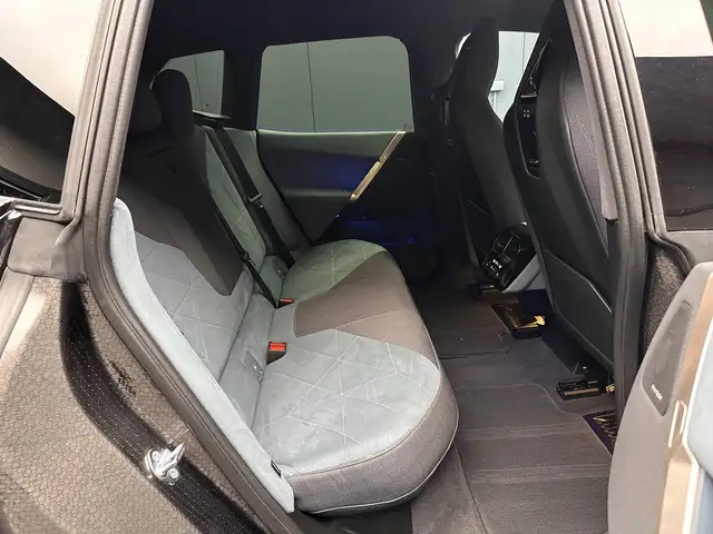 BMW Ix view 29