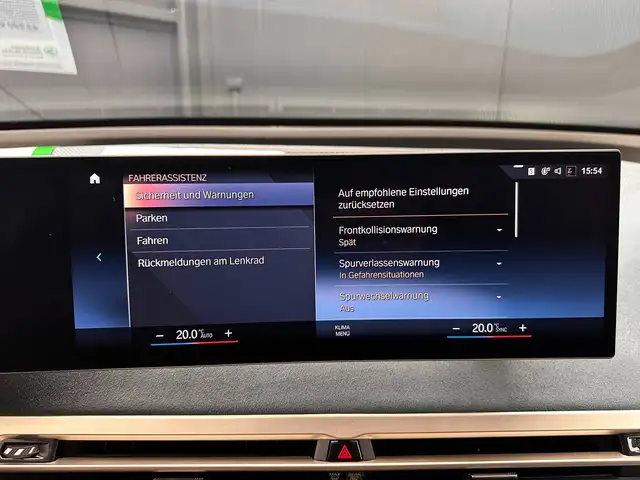 BMW Ix view 23