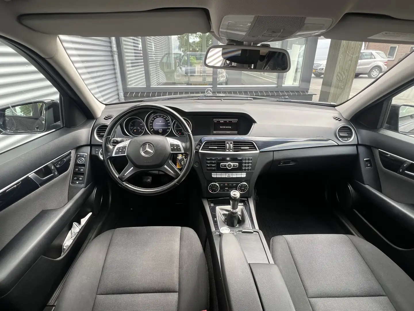 Mercedes-Benz C 220 Estate CDI Business Class Zwart - 2