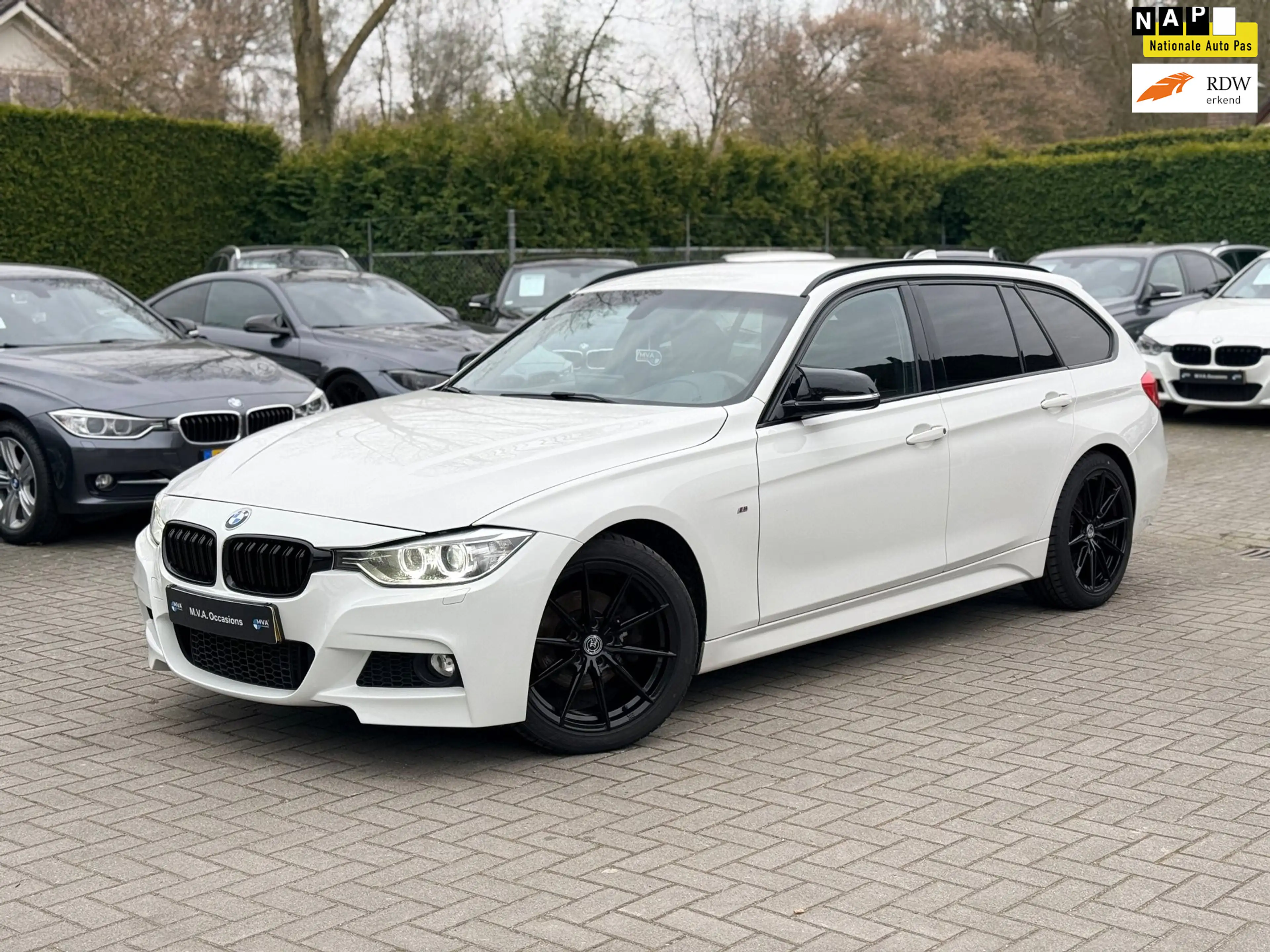BMW 316 3-serie Touring 316i Executive M Sport|Nieuwe Kett