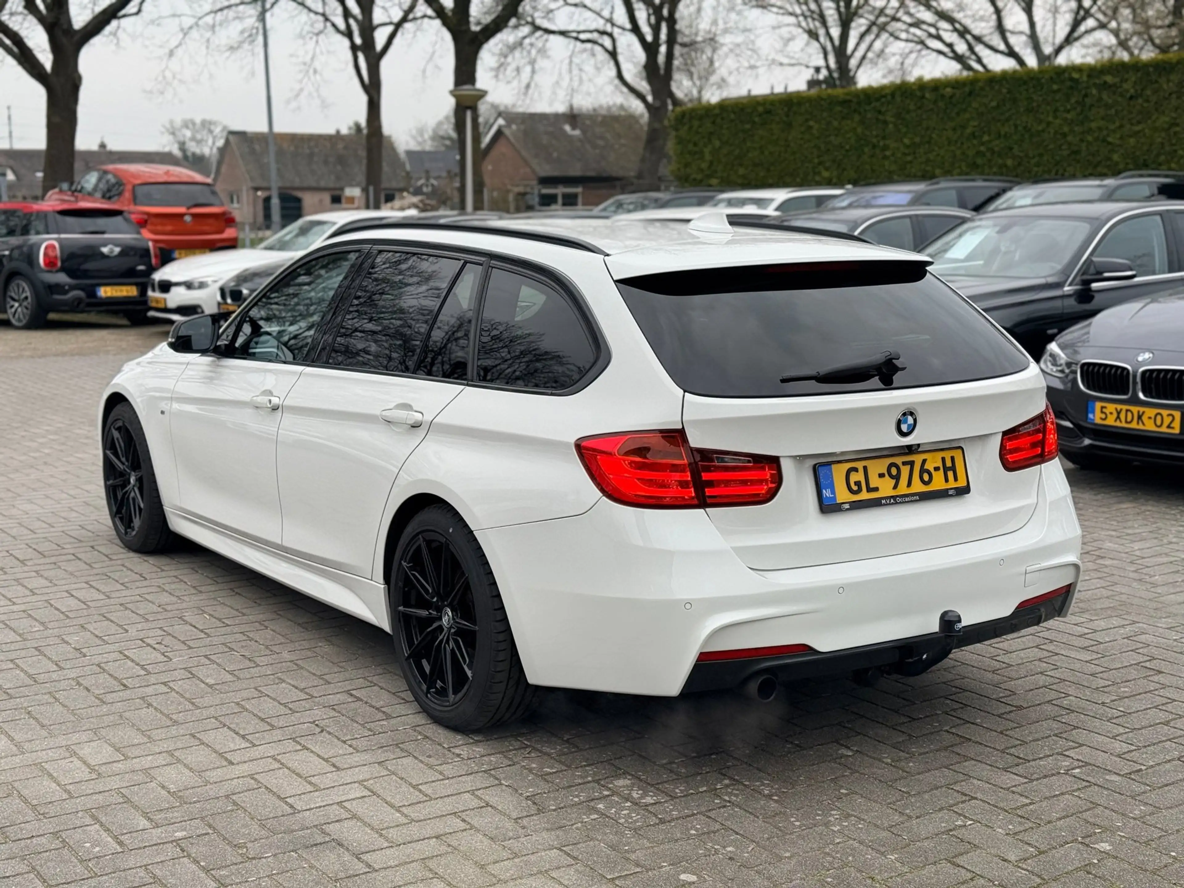 BMW 316 3-serie Touring 316i Executive M Sport|Nieuwe Kett — photo 11