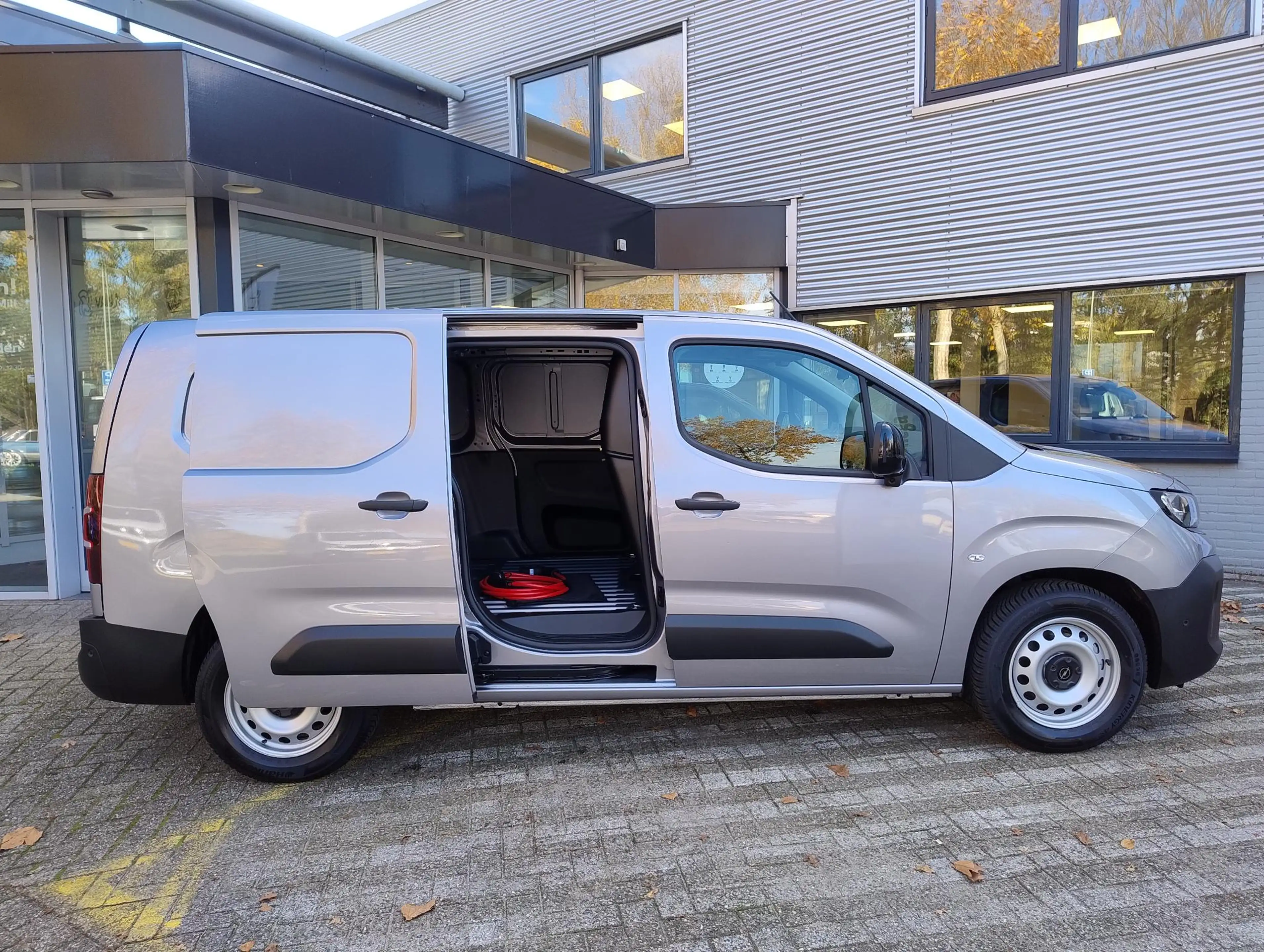 Opel Combo-e Electric L2 50kWh 136pk | ACTIE | 0% financial lea — photo 5