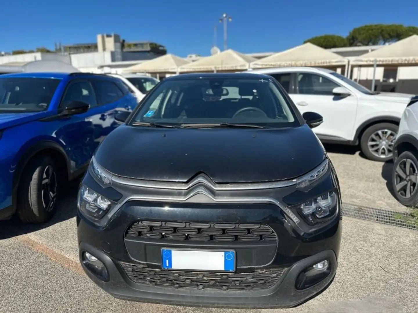 Citroen C3 1.2 PureTech Max Schwarz - 2