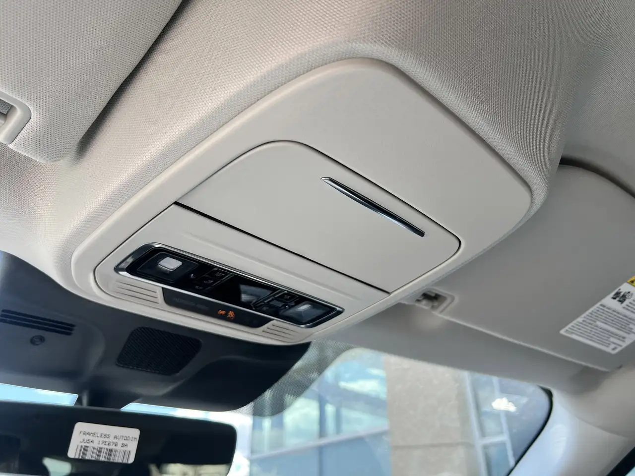 Lincoln Navigator снимка Lincoln Navigator